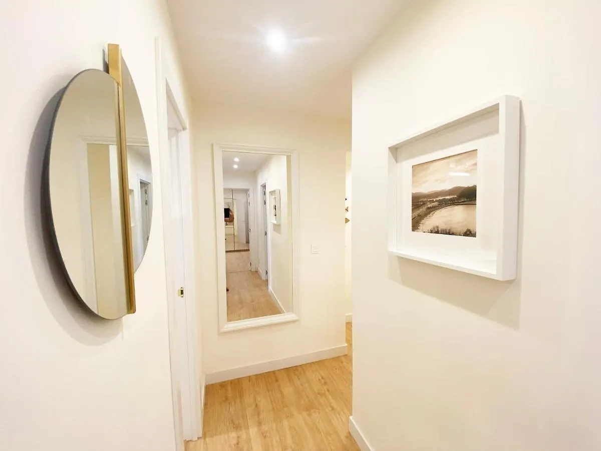 아파트 Bahia Luxurious Apartment, 3 Double Rooms, Free Parking, Terrace, Brand New 산세바스티안 스페인