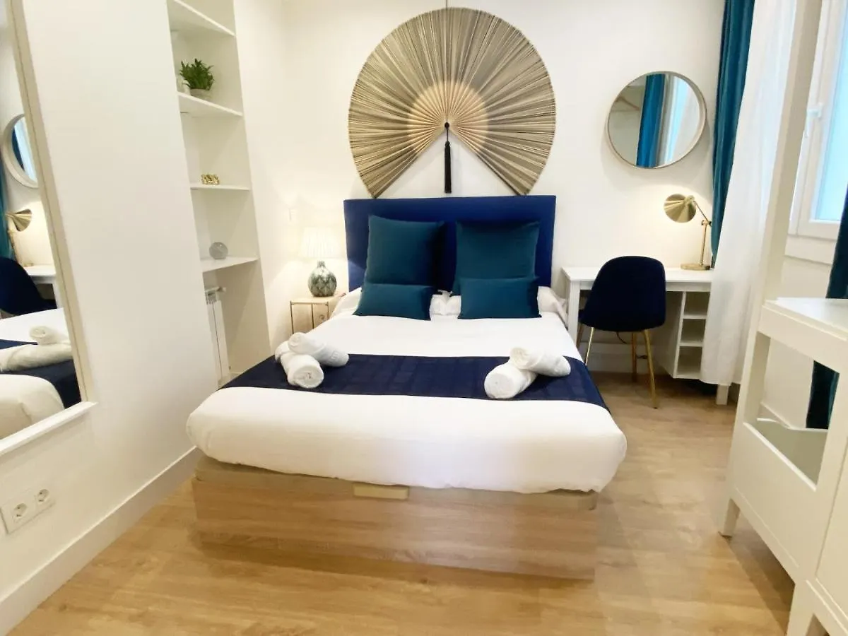 Bahia Luxurious Apartment, 3 Double Rooms, Free Parking, Terrace, Brand New Σαν Σεμπαστιάν Διαμέρισμα