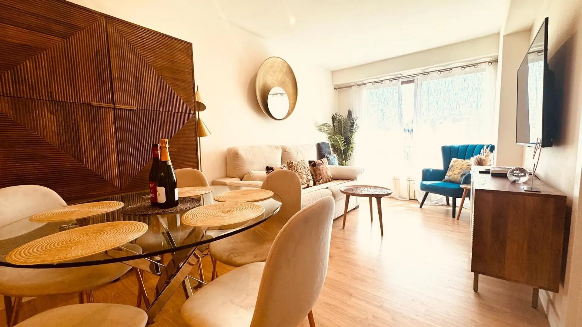 Bahia Luxurious Apartment, 3 Double Rooms, Free Parking, Terrace, Brand New Σαν Σεμπαστιάν