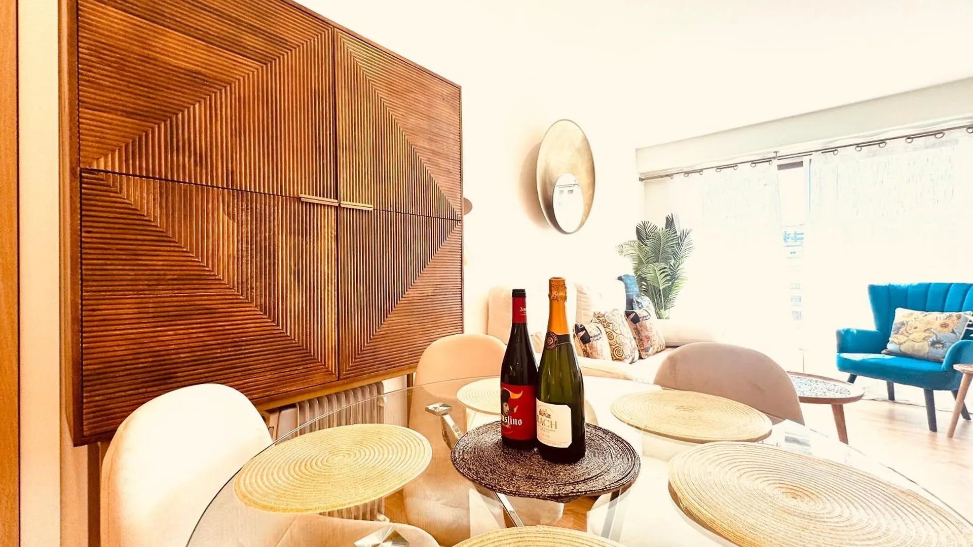 Bahia Luxurious Apartment, 3 Double Rooms, Free Parking, Terrace, Brand New Σαν Σεμπαστιάν Διαμέρισμα