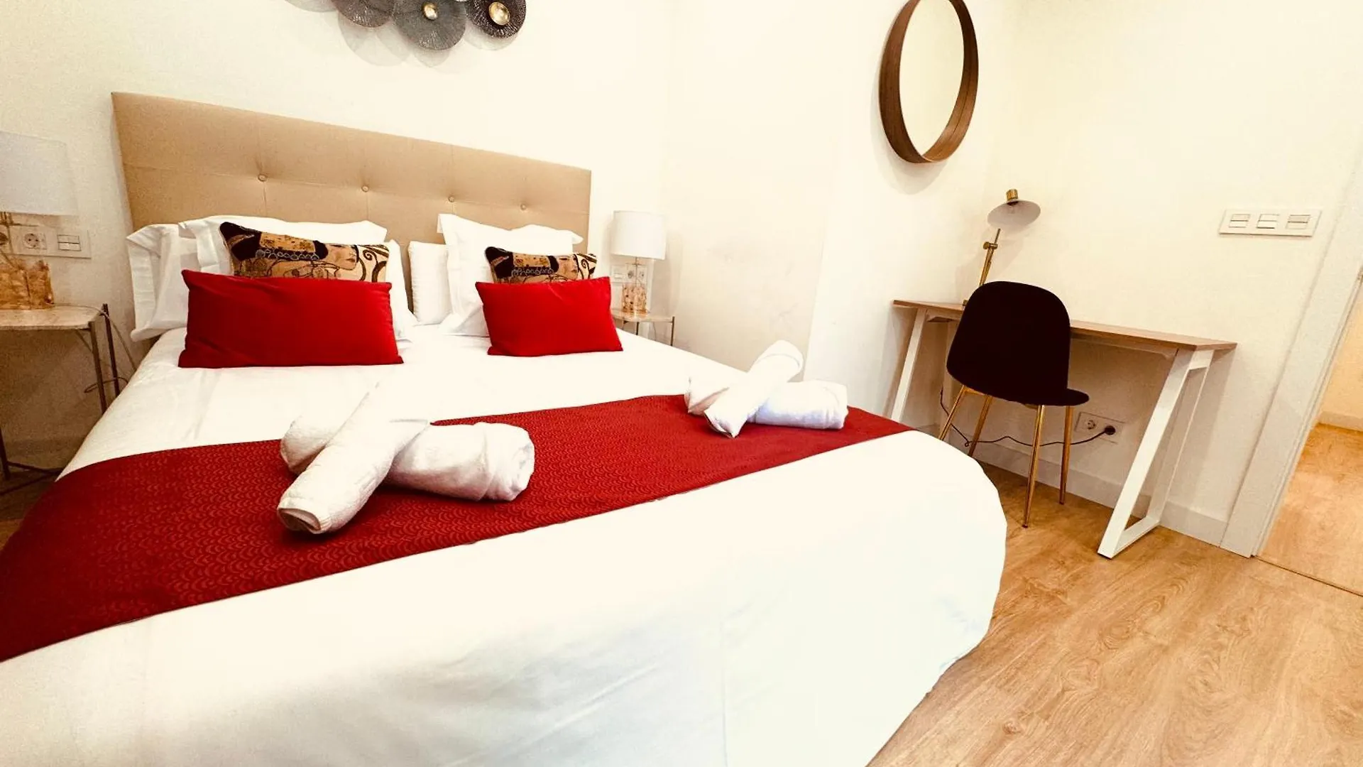 아파트 Bahia Luxurious Apartment, 3 Double Rooms, Free Parking, Terrace, Brand New 산세바스티안 스페인