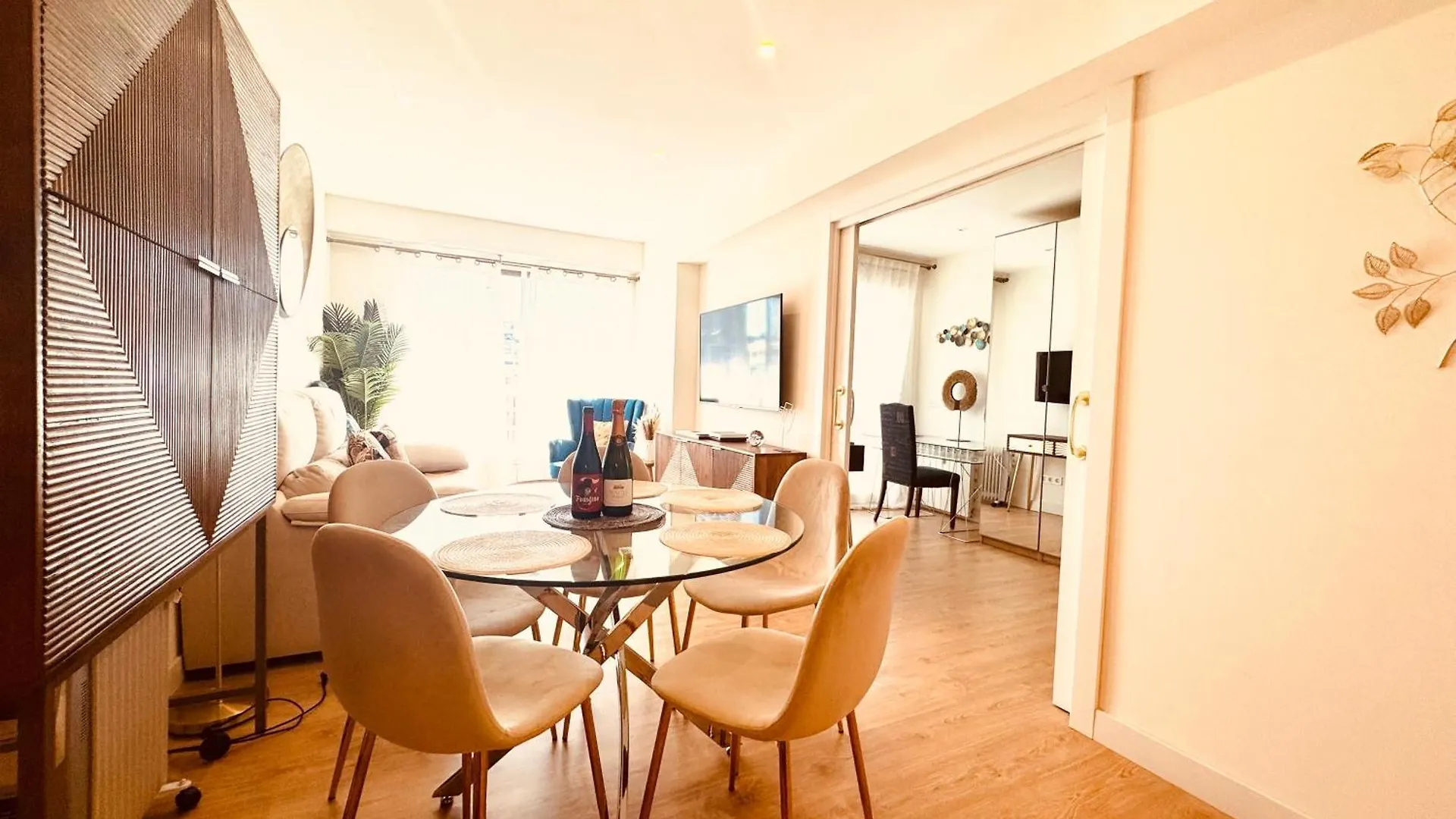 Bahia Luxurious Apartment, 3 Double Rooms, Free Parking, Terrace, Brand New Σαν Σεμπαστιάν