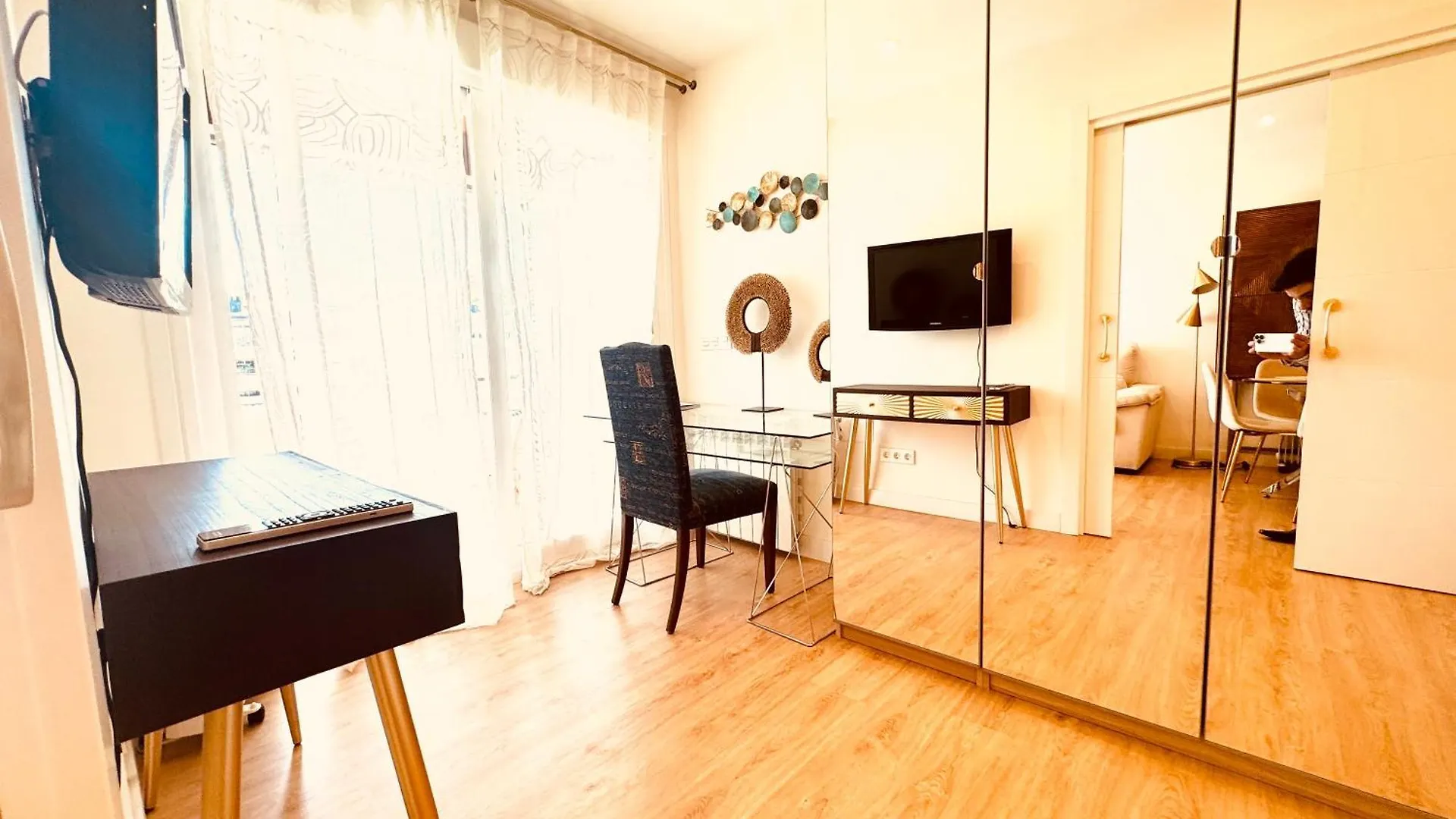 Bahia Luxurious Apartment, 3 Double Rooms, Free Parking, Terrace, Brand New 산세바스티안